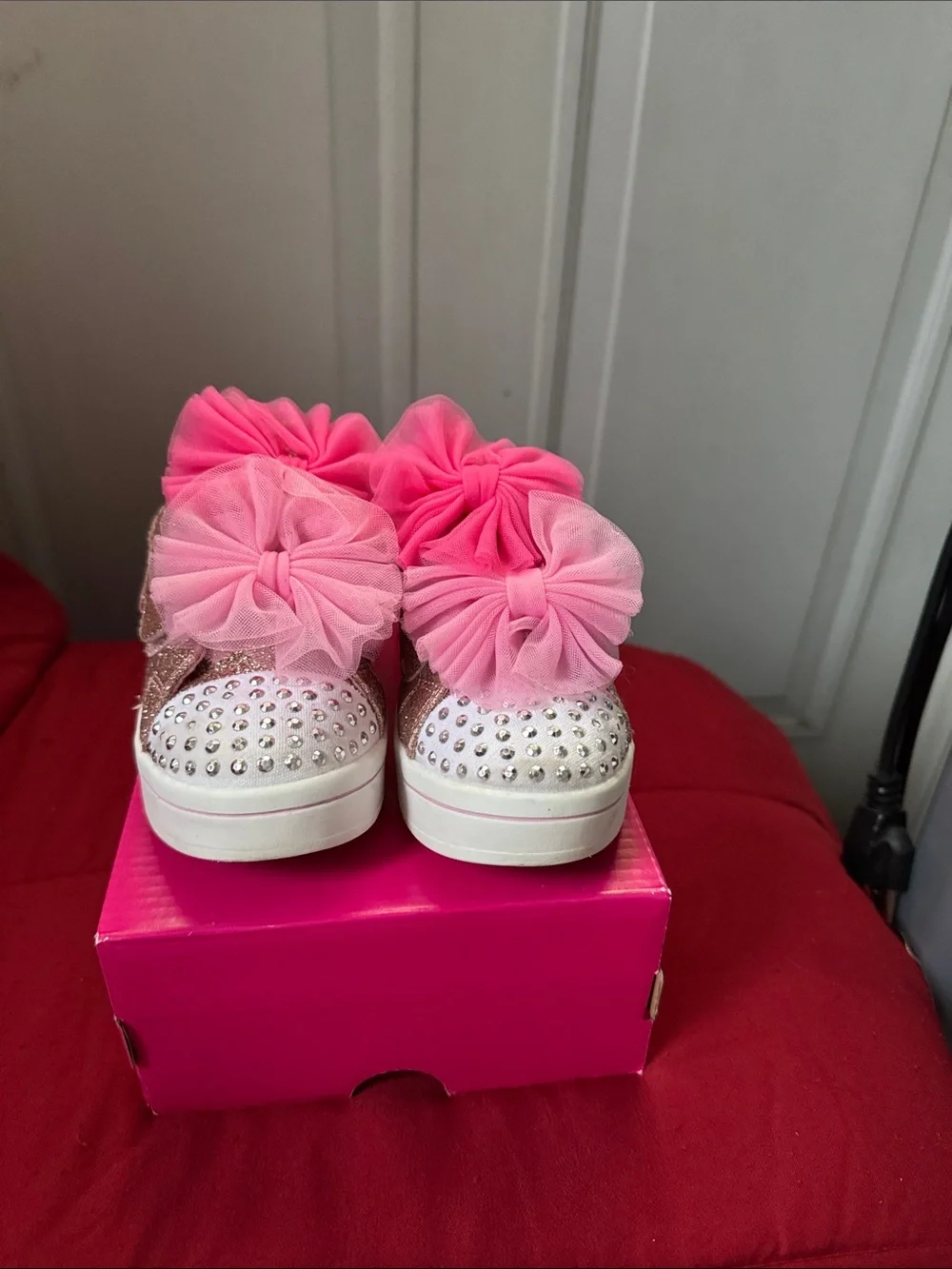 Skechers Girls Pink Rhinestone Bow Slip-On Sneakers